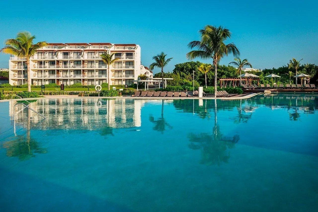 Ocean Riviera Paradise El Beso Adults Only Playa del Carmen