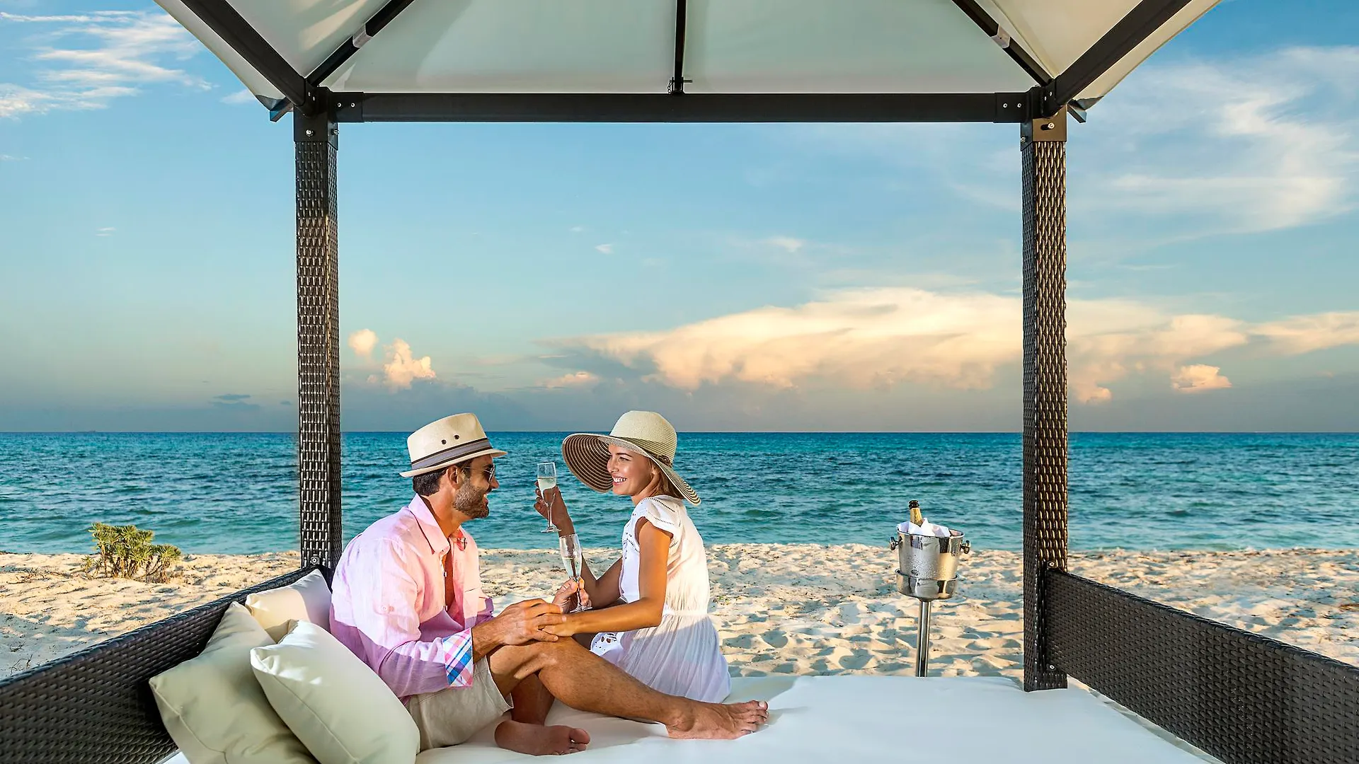 ***** Hotel Ocean Riviera Paradise El Beso Adults Only Playa del Carmen Mexiko