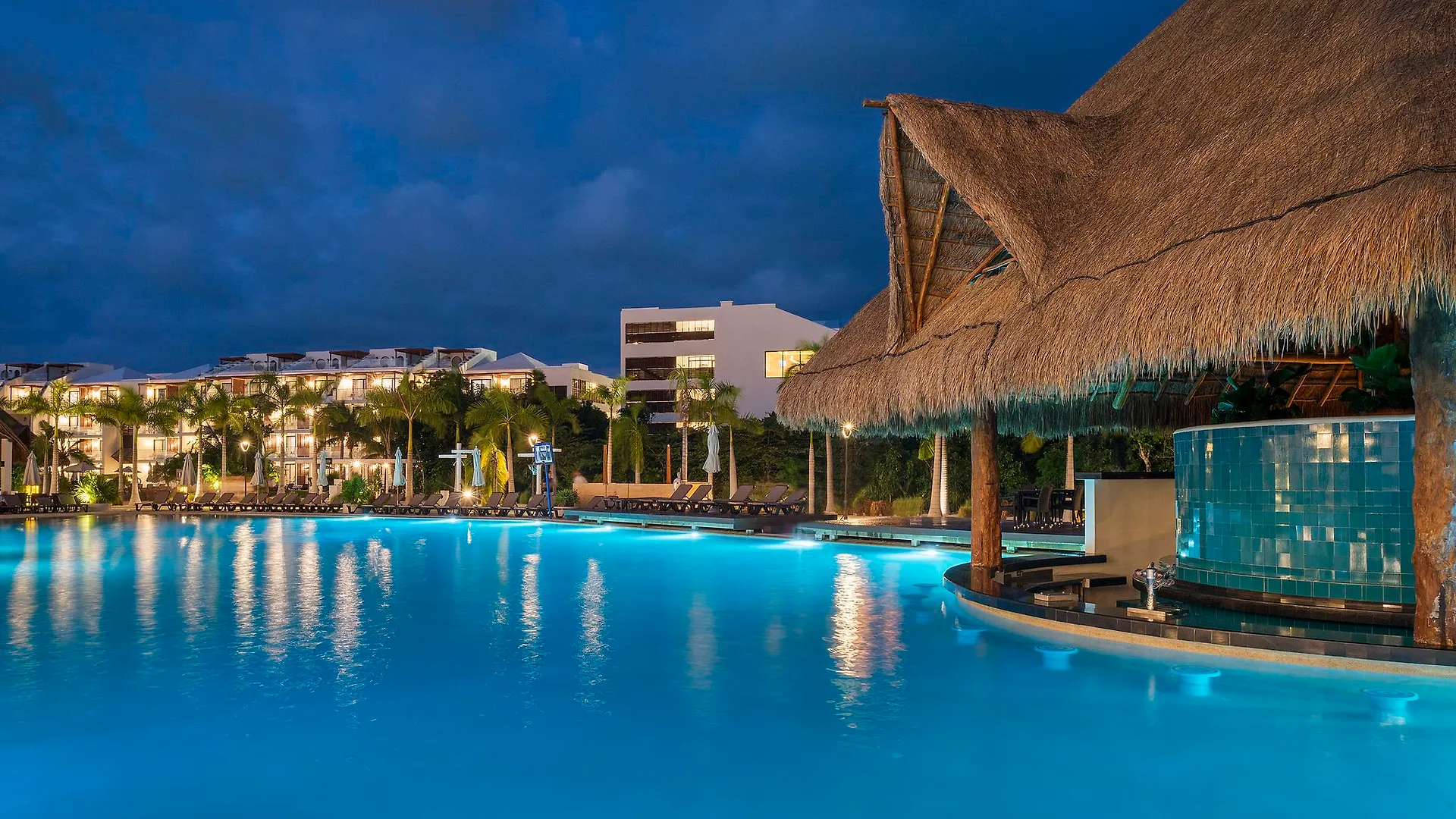 Ocean Riviera Paradise El Beso Adults Only Playa del Carmen Hotel